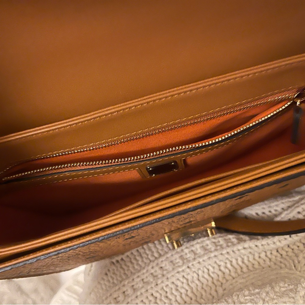MCM Patricia crossbody - Picture 7 of 9